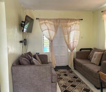 Scarborough House | Sasha’s Holiday Home Oistins Barbados