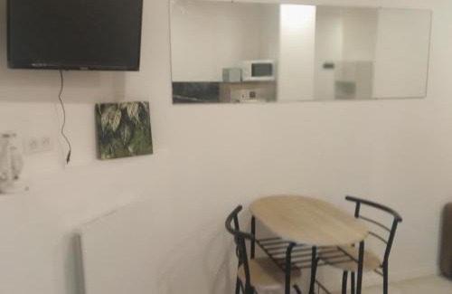 Brive-la-Gaillarde Apartment | Sasha2