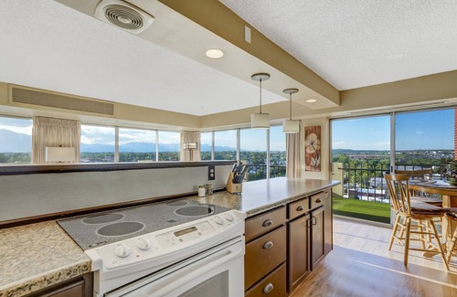 Southeast Colorado Springs House | Satellite Grand View