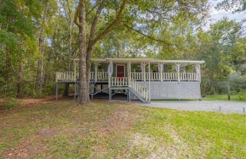 Atkinson House | Satilla Woods Cabin & Hot Tub