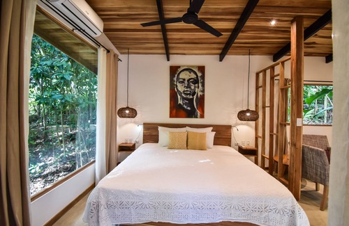 Cocles Hotel | Satta Lodge