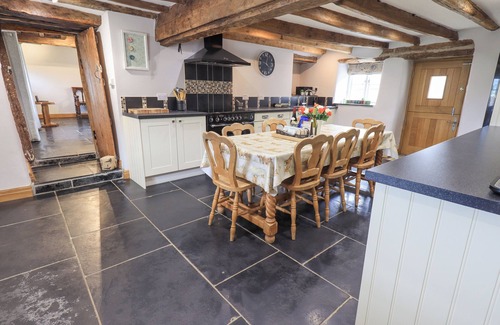Satterthwaite Cottage | Satterthwaite Farmhouse - Sleep 8