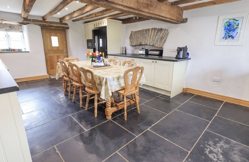 Satterthwaite Cottage | Satterthwaite Farmhouse - Sleep 8
