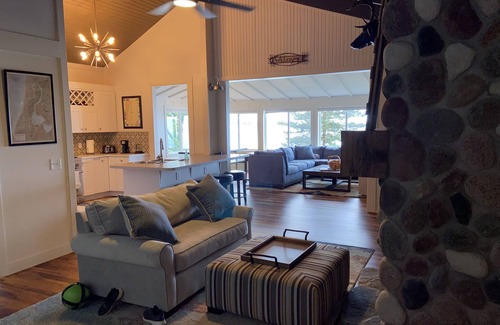 Douglas Cottage | Saugatuck Family Beach Cottage and Cabana