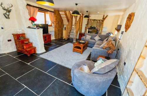Braunton House | SAUNTON SUNSHINE COTTAGE 3 Bedrooms