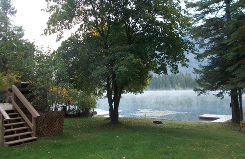Troy House | Savage Lake Lodge. Waterfront/Waterfalls 3BD/2BA Sleeps 10+
