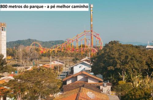 Praia da Armacao do Itapocoroi Apartment | Savanna Suites - Beto Carrero