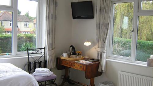 Runnymede Bed & Breakfast | Savannah Bed and Breakfast