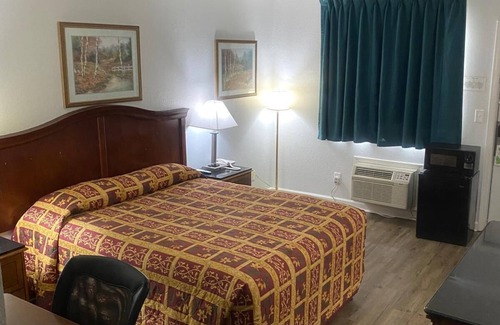 Savannah Hotel | Savannah Lodge