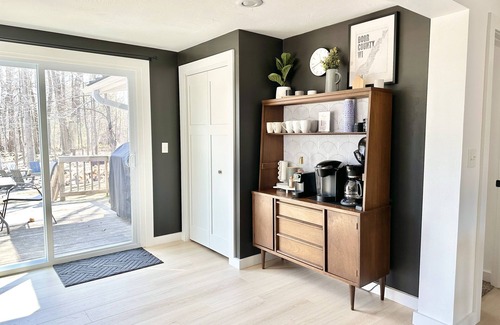 Fish Creek House | Save 10% on Weeknight Stays - Fish Creek - Trails + Fire Pit + Sleeps 10