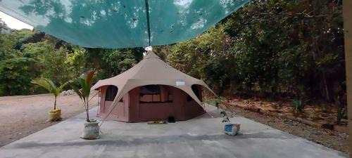 Savegre Other | Savegre River Glamp Mediterranean Food