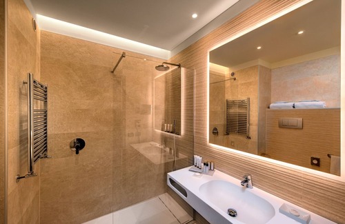 San Donato-San Vitale Hotel | SAVHOTEL AEMILIA BOLOGNA