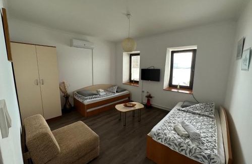 Varosh Apartment | Savin Apartment