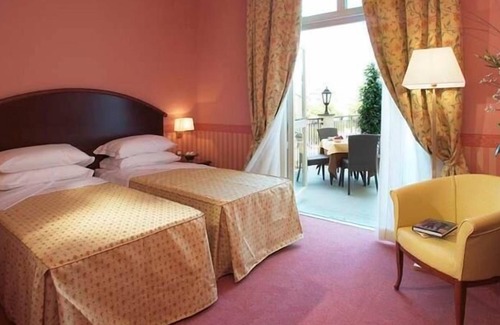 San Donato-San Vitale Hotel | Savoia Hotel Regency