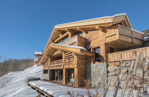 La Clusaz Ski Chalet | Savoielac - La Clusaz - indoor pool : Chalet Viking