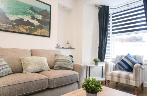 Mullion Apartment | Savoy Bay