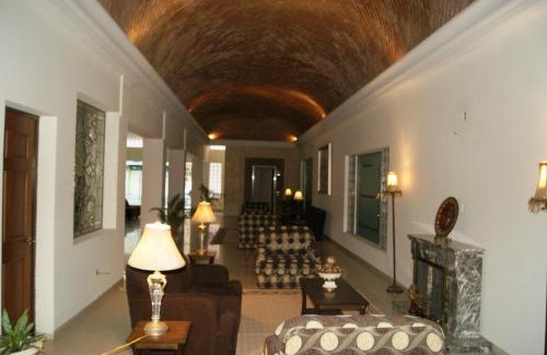 Torreon Hotel | Savoy Express