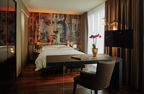 Altstadt-Nord Hotel | Savoy Hotel