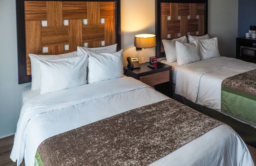 San Carlos Hotel | Sawari Hotel