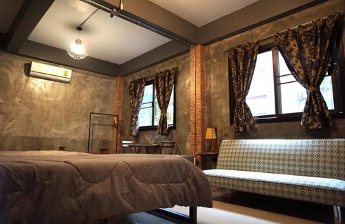 Wachira Phayaban Hotel | Sawatdee Guesthouse the Original