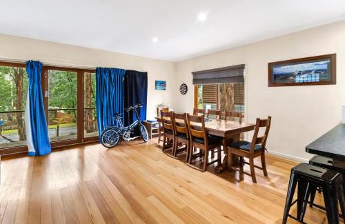 Sawmill Settlement House | Sawmill Retreat