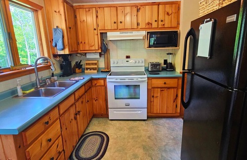 Greenville Junction House | Sawyer's View Cottage- ATV Access-Pet Friendly