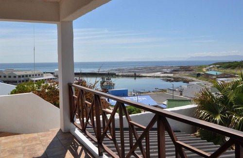 Gansbaai House | Saxon Lodge