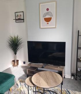 Gillingham House | Saxon Street House