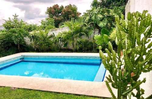 Azteca House | Sayana House