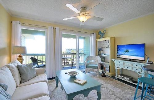 Isle of Palms House | SC304A: 304A Sea Cabin