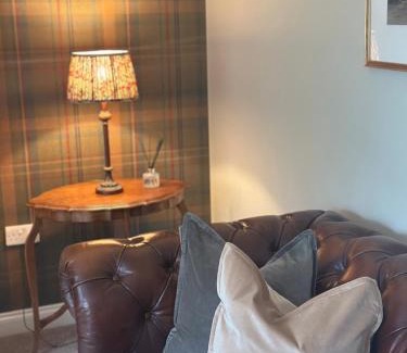 Scalby House | Scalby Grove Cottage