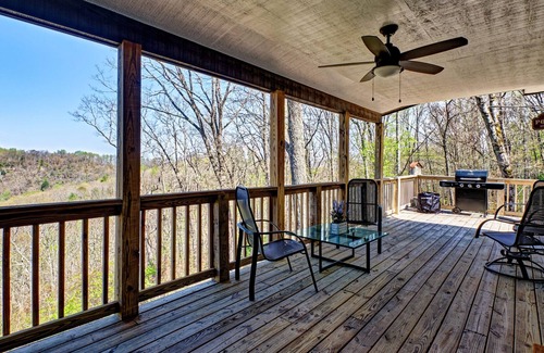 Scaly Mountain House | Scaly Mountain Home with Beautiful Sunset Views