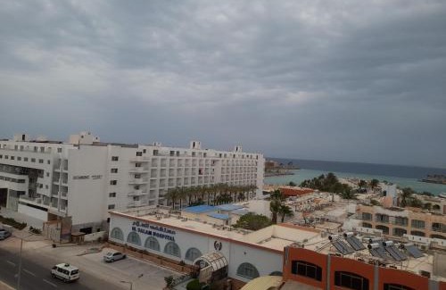 Corniche Road-Dahar Apartment | scandic resort B312