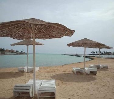 Corniche Road-Dahar Apartment | scandic resort B312
