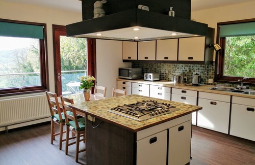 Darley Dale House | Scandinavian style hideaway with log burner adjacent to the Peak District.