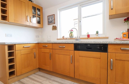 Carnbrea Cottage | SCARBORO, pet friendly, with a garden in Redruth