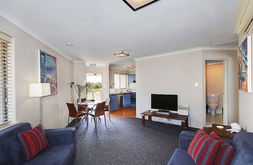 Scarborough Apartment | Scarborough Beach Front Resort - Shell 7
