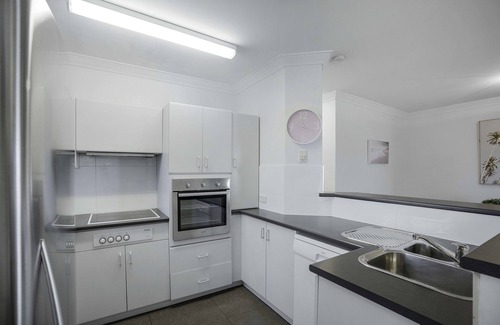 Scarborough Apartment | Scarborough Escape
