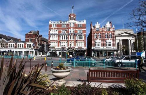 Southport Hotel | Scarisbrick Hotel