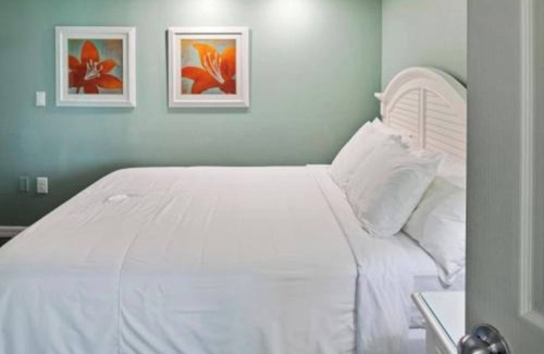 Ormond Beach Resort | Scenic 2BR City View Condo – Pool, Kitchen, Easy Drive to Dining & Shops