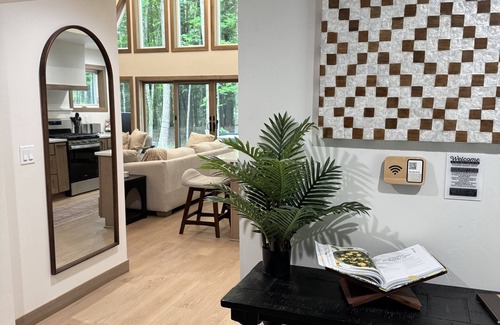 Three Lakes Cabin | Scenic 3-bedroom Aframe with WiFi and AC on Three Lakes Chain