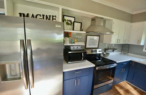 Okauchee Lake House | Scenic 4 bedroom WI Lake Home - Newly Renovated!