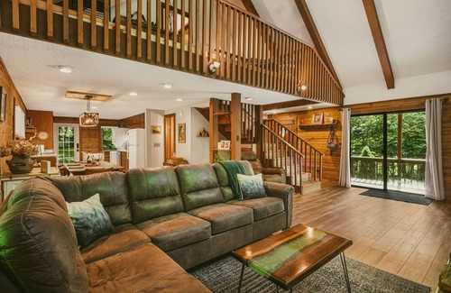 Sylva Cabin | Scenic Falls Cabin - Luxury Retreat w/Private 65’ Waterfall & Natural Pool