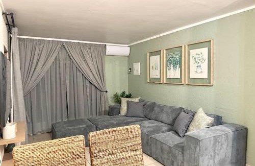 San Lameer Apartment | Scenic Getaway in San Lameer Estate - 2 PAX - Superior Villa