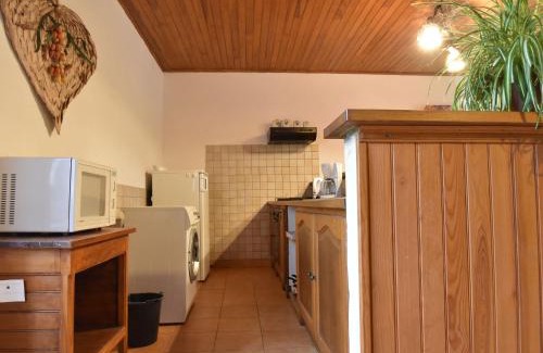Allas-les-Mines House | Scenic Home in Berbiguières