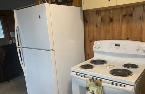 Twin Lake House | Scenic Lakefront by MI Adventure, Golf, numerous nearby attractions & fun!
