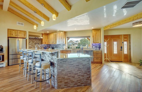 Santa Fe House | Scenic Santa Fe Vacation Rental w/Views + Hot Tub