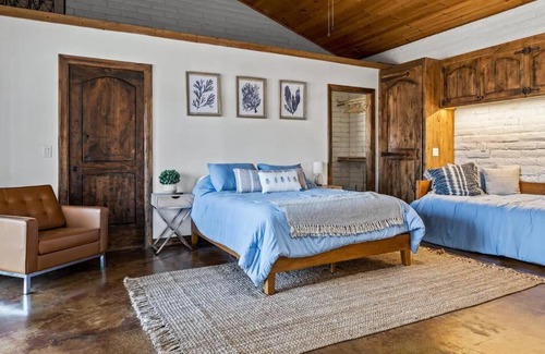 Three Rivers House | Scenic Spanish Rancho - Breathtaking Views