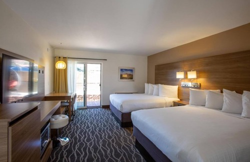West Sedona Hotel | Scenic Two Queens to Relax near art & culture at West Sedona Hotel