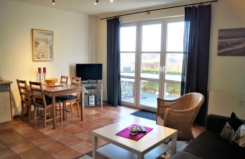 Alt Gaarz House | Schön gelegene Fewo mit Poolnutzung, Terrasse, Blick auf Salzhaff, 2 Slz